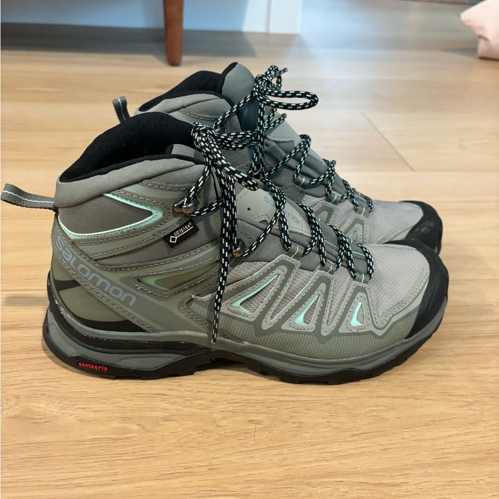 Salomon Gray and Black Athletic Shoes with Ankle Support